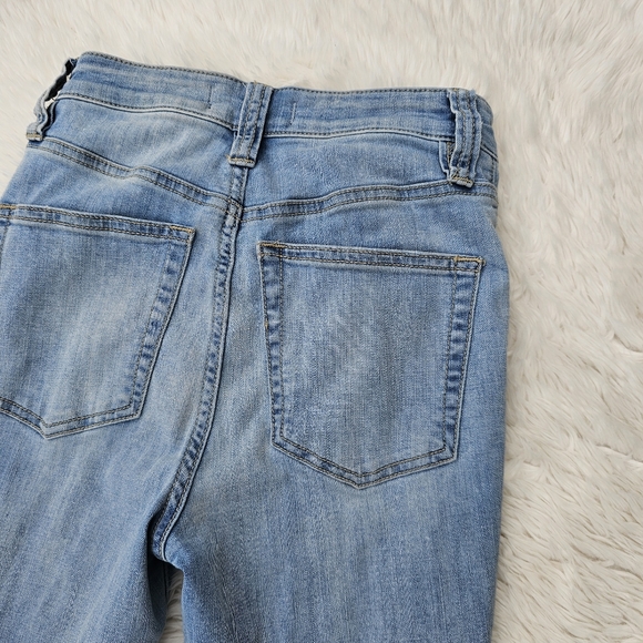 Free People Blue Flare Wide Leg Jeans, Lightweight, Soft, Size 25, Cute Hem - Picture 5 of 5